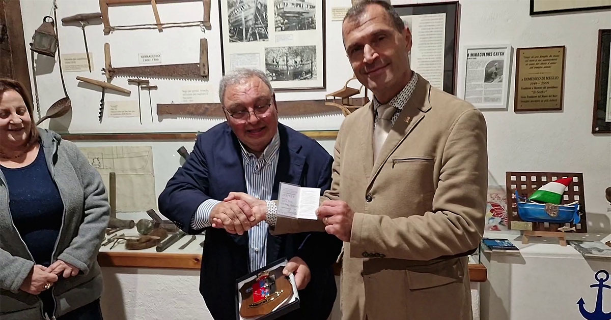 presidente luigi telese insieme al generale stefano messina